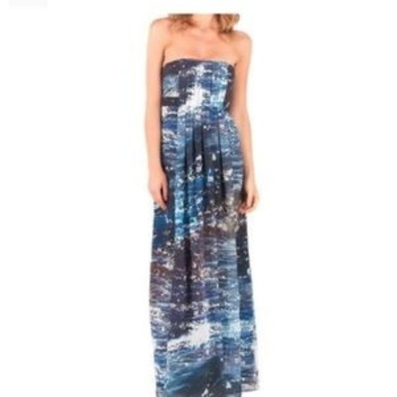 Ted Baker Dresses & Skirts - Ted Baker water print strapless maxi dress US 4